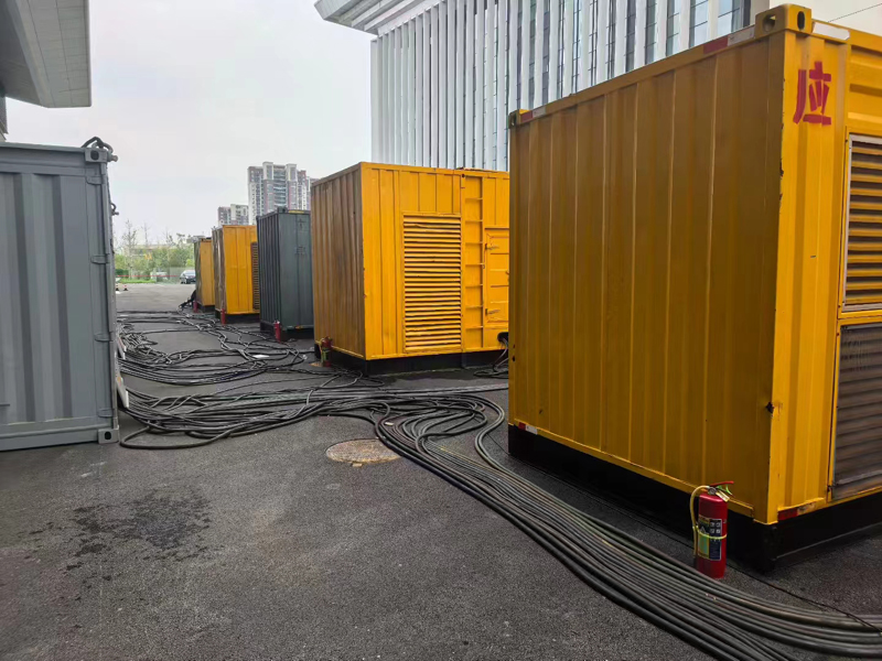 湘东不同季节柴油发电机组保养有哪些注意事项?