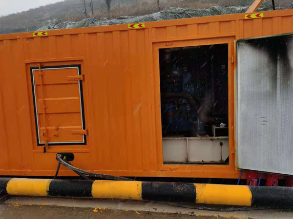 湘东发电机出租 柴油发电机组电压低报警怎么办？