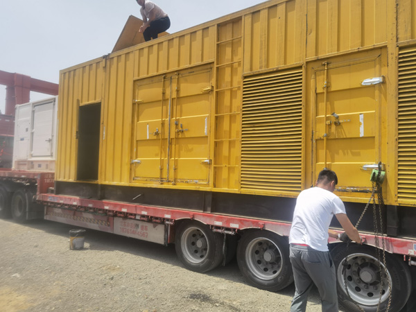 湘东发电机出租100KW发电机需要什么规格的电缆线?